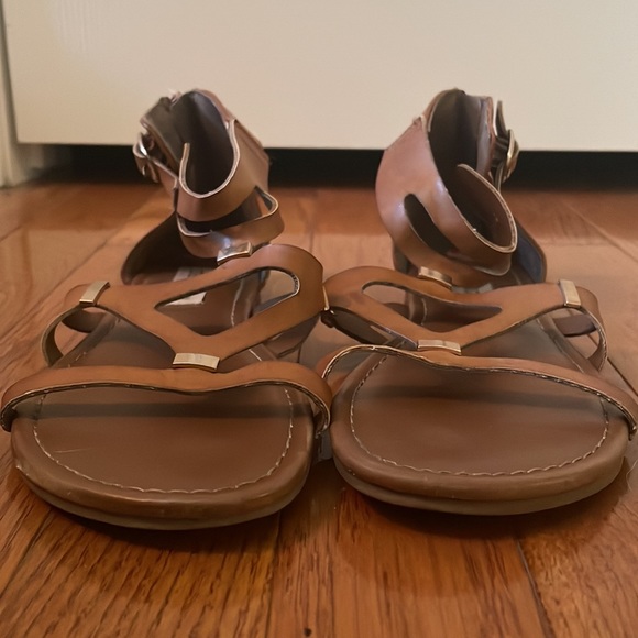 Steve Madden - Brown Leather Gladiator Sandals - Size 2 - Picture 7 of 7